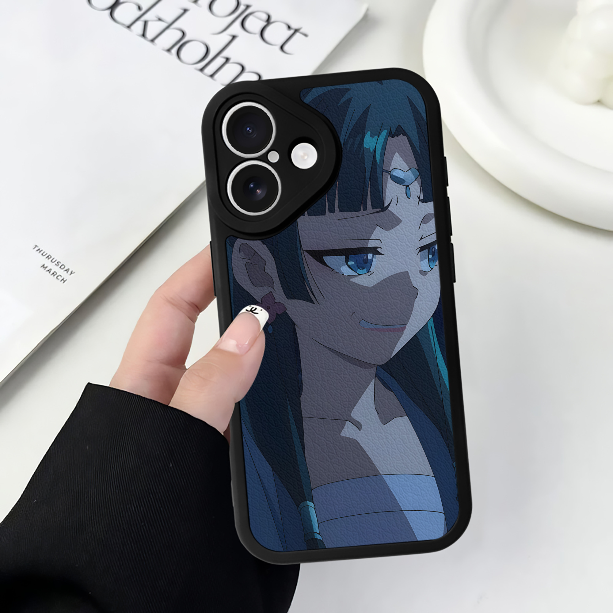 薬屋のひとりごと The Apothecary Diaries 【iPhone 16シリーズ対応】シリコンスマホケース（レザー調） 材質：シリコン